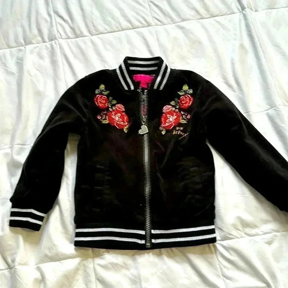 Betsey Johnson Other - Betsy Johnson velour black bomber jacket roses size 3T